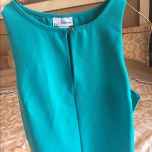 Women’s work wear tank top